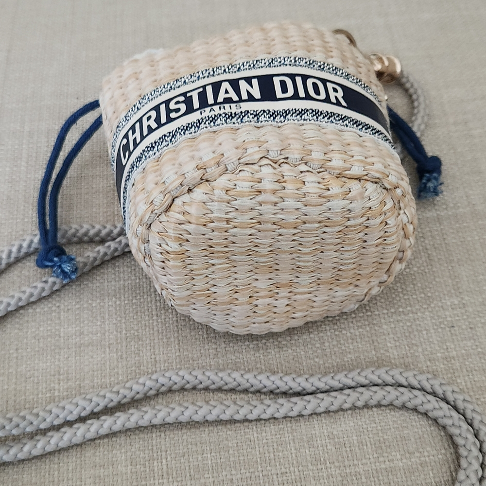 🔥Christian Dior Mini VIP Beauty Novelty Bucket Crossbody Bag - Picture 9 of 12